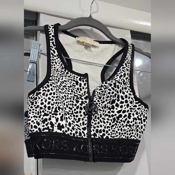 Michael Michael Kors Logo Set (top and leggings) - Picture 4 of 4